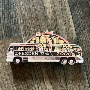 Cute Dresden tour car 2000